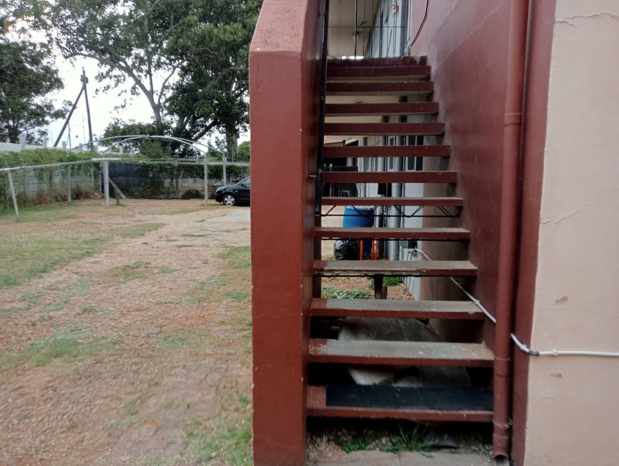 8 Bedroom Property for Sale in Retief Eastern Cape